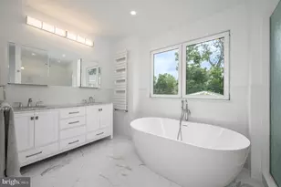 74 Woosamonsa Rd, Pennington, NJ 08534 - Photo 24