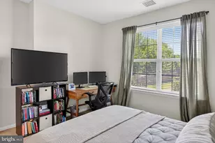 627 Timberlake Dr, Ewing Township, NJ 08618 - Photo 6