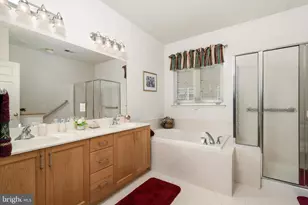 11 Lucaya Cir, Hamilton Township, NJ 08691 - Photo 30