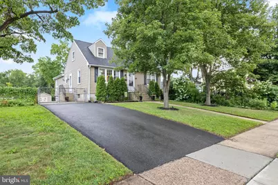 25 Elmore Avenue, Hamilton Township, NJ 08619 - Photo 2