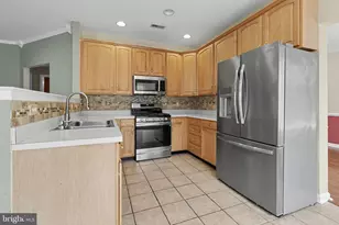 25 Sandstone Rd, East Windsor Township, NJ 08520 - Photo 28