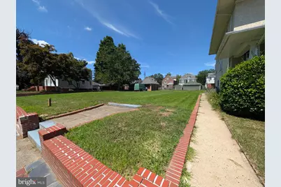 920 Berkeley Avenue, Trenton, NJ 08618 - Photo 2