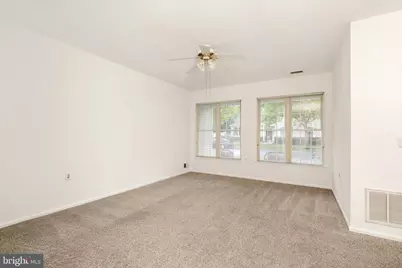 1 Goldfinch Drive, Hamilton Township, NJ 08690 - Photo 6