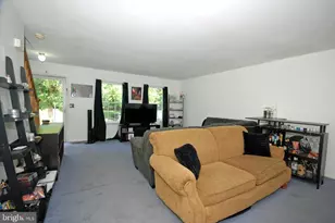 31 Dunmoor Ct S, Hamilton Township, NJ 08690 - Photo 6
