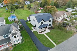 22 Orchard Ave, Pennington, NJ 08534 - Photo 4