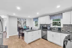254 California Ave, Hamilton Township, NJ 08619 - Photo 4