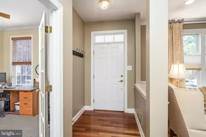 129 Heritage Street, Robbinsville Township, NJ 08691 - Photo 6