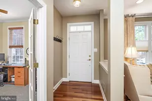 129 Heritage St, Robbinsville, NJ 08691 - Photo 6