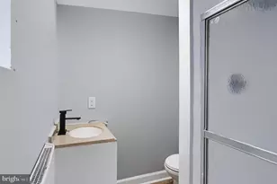 309 Academy St, Trenton, NJ 08618 - Photo 16
