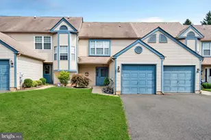 39 Willow Bend Dr, Hamilton Township, NJ 08690 - Photo 1