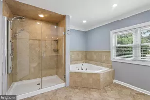 15 Douglas Ave, Hamilton Township, NJ 08619 - Photo 32