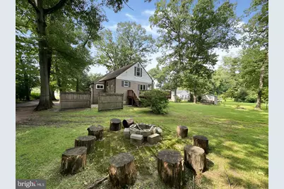 268 Sloan Avenue, Hamilton Township, NJ 08619 - Photo 2