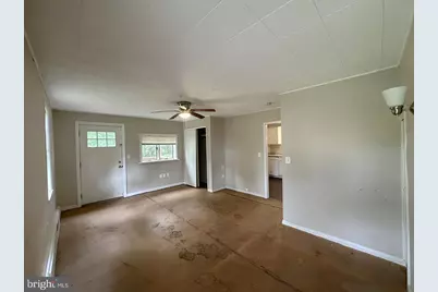 268 Sloan Avenue, Hamilton Township, NJ 08619 - Photo 18