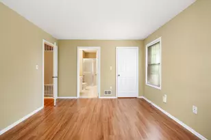 21 Chamberlin Ct, Lawrence Township, NJ 08648 - Photo 12