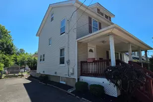 246 Franklin St, Hightstown, NJ 08520 - Photo 4