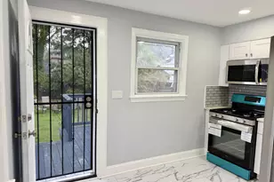 35 Unwin Dr, Hamilton Township, NJ 08610 - Photo 10