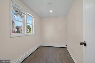 229 Parkinson, Hamilton Township, NJ 08609 - Photo 32
