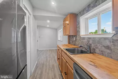 229 Parkinson, Hamilton Township, NJ 08609 - Photo 24