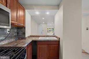 229 Parkinson, Hamilton Township, NJ 08609 - Photo 8