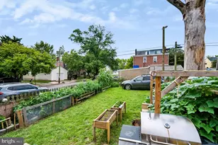 151 Brown St, Trenton, NJ 08610 - Photo 14