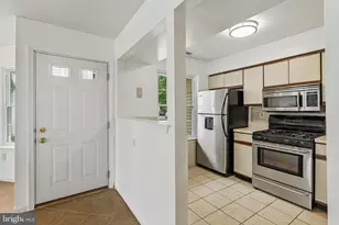70 Mill Run W, Hightstown, NJ 08520 - Photo 14
