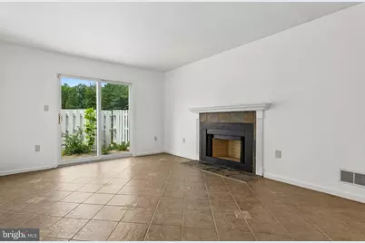 70 Mill Run W #70, Hightstown, NJ 08520 - Photo 10