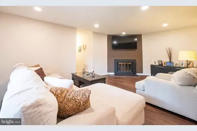 813 Wood Mill Drive, East Windsor Township, NJ 08512 - Photo 1