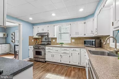 707 President Avenue, Lawrence, NJ 08648 - Photo 12
