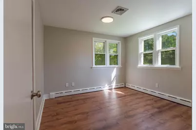 360 Hollowbrook, Ewing Township, NJ 08638 - Photo 10