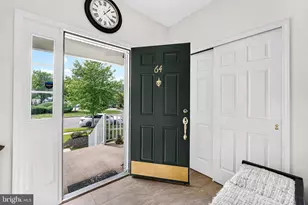 64 Fountayne Ln, Lawrence Township, NJ 08648 - Photo 4