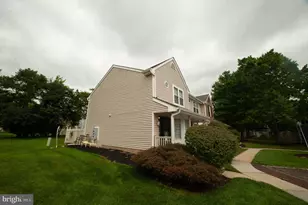 6 Wellington, East Windsor Township, NJ 08520 - Photo 4