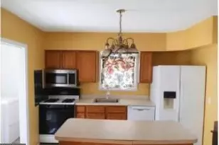 217 Oliver Ave, Trenton, NJ 08618 - Photo 4