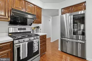 35 Endsleigh Pl, Robbinsville, NJ 08691 - Photo 26
