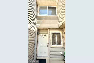 66 Chatham Court, Hightstown, NJ 08520 - Photo 2