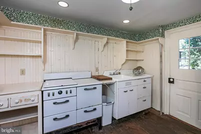 [Address not provided], Ewing Township, NJ 08618 - Photo 14