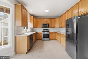 140 Mercer St, Hamilton Township, NJ 08690 - Photo 12
