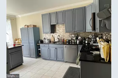 7 Shelley Circle, Hightstown, NJ 08520 - Photo 4