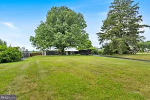 98 Church Rd, Titusville, NJ 08560 - Photo 4