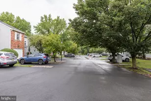 17 Heritage Ct, Trenton, NJ 08628 - Photo 54