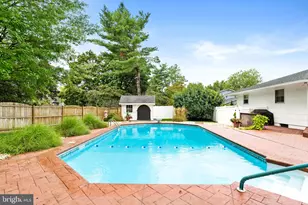 64 Wolfpack Rd, Hamilton Township, NJ 08619 - Photo 34
