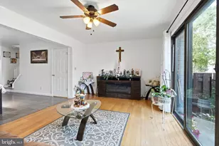 46 Bennington Dr, Hightstown, NJ 08520 - Photo 14