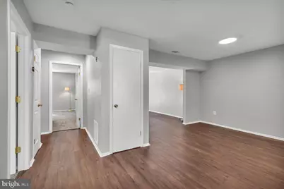 915 Silver Court, Hamilton Township, NJ 08690 - Photo 6