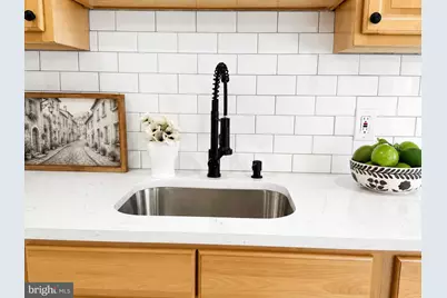 292 Spring Street, Trenton, NJ 08618 - Photo 18