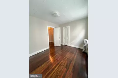 221 Woodlawn Avenue, Trenton, NJ 08609 - Photo 6