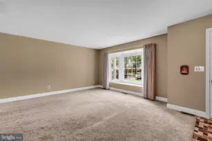 16 Dunmoor Ct N, Hamilton Township, NJ 08690 - Photo 4
