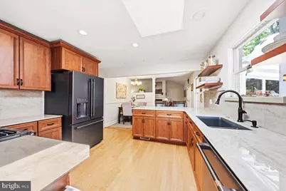 40 Pineknoll Drive, Lawrence Township, NJ 08648 - Photo 22