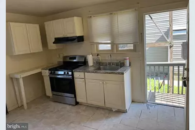 1600 S Broad Street #1R, Trenton, NJ 08610 - Photo 2