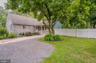 11 Holland Ln, East Windsor Township, NJ 08512 - Photo 6
