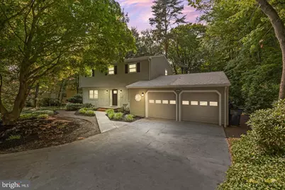 9 Pin Oak, Lawrence Township, NJ 08648 - Photo 1