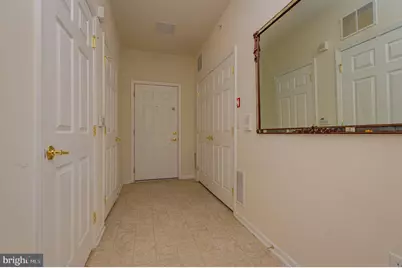232 Timberlake Drive, Ewing Township, NJ 08618 - Photo 4